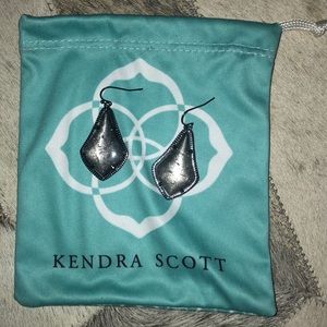 Kendra Scott black earrings
